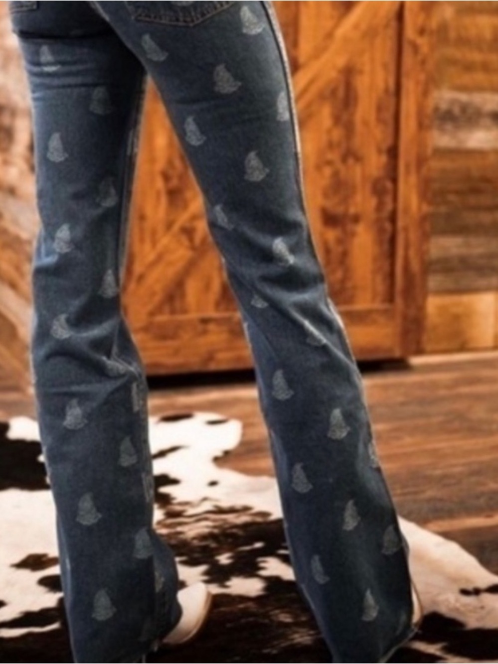NWT Wrangler Medium Wash Paisley Print Westward High Rise Bootcut Jeans 24x30